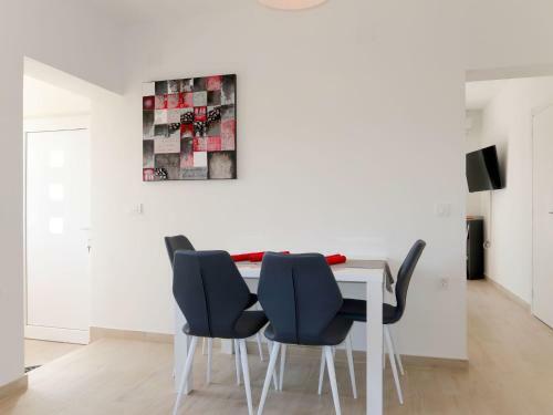 Apartment Rab163