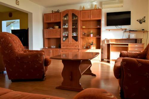 Ziza Apartment