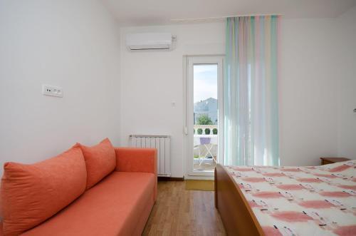 Hostal Rooms Lili