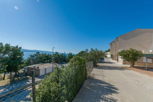 Apartments Maras