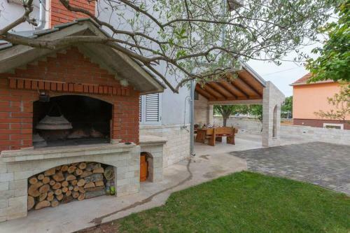 Studio Apartment With Balcony - Md2