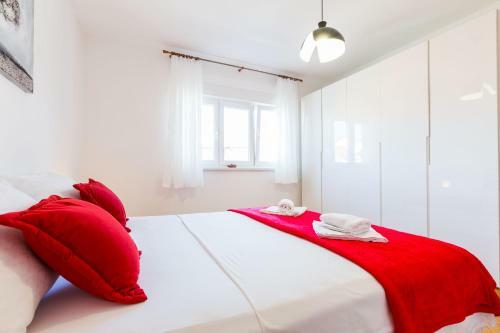 Oleander Apartment