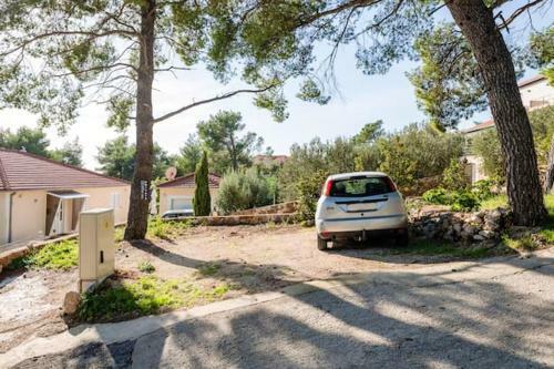 Apartment With One Bedroom In Zavala With Wifi