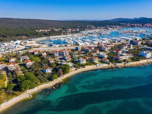 Serene Villa In Bibinje With Private Swimming Pool