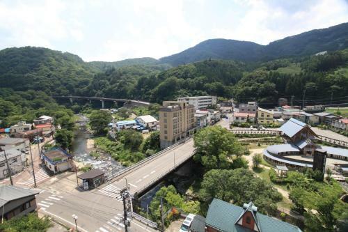 Shiobara Onsen Hotel