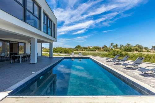 Villa Nin