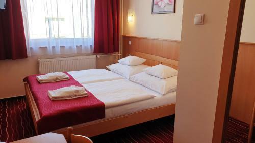 Diana Club Hotel