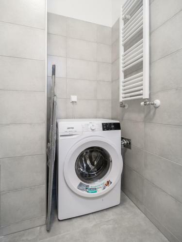 Apartamento Bpr Chic White Home With Terrace & A/c & Garage