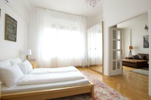 Standard Apartment By Hi5 - Mad�ch Imre 1