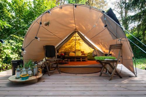 Wooden Cabin And Bell Tent In Budapest