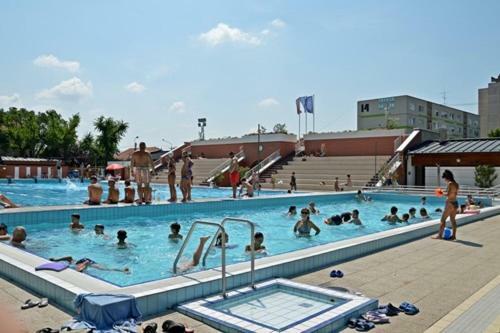Bed & Breakfast Cvse Clubh�z �s Panzi�