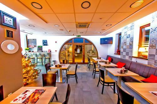 Bed & Breakfast Cvse Clubh�z �s Panzi�