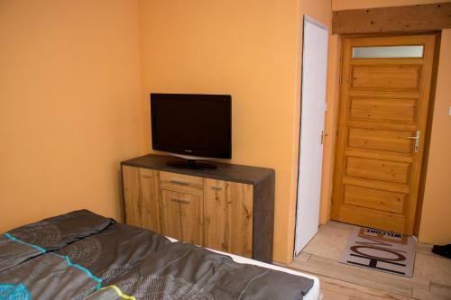 Napsug�r Vend�gh�z B�kkszentkereszt