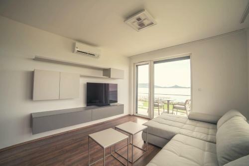 Sunset Resort Apartmanh�z