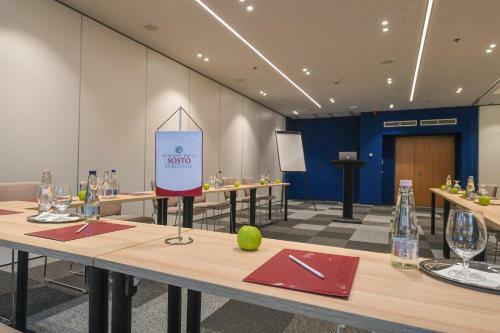 Hunguest Hotel S�st�