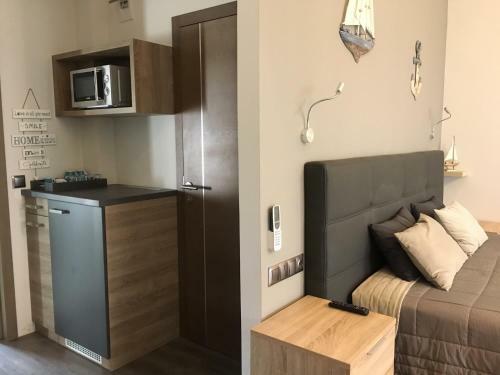 Hostal Calypso Lakeside Rooms & Lux Apartments