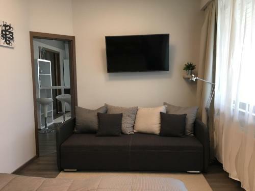 Hostal Calypso Lakeside Rooms & Lux Apartments