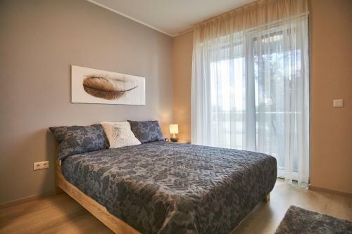 Az�r Apartments - Hostaid
