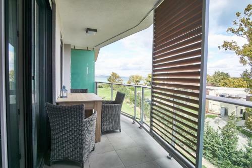 Az�r Apartments - Hostaid