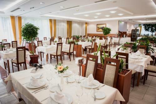 Garden Hotel Wellness �s Konferencia