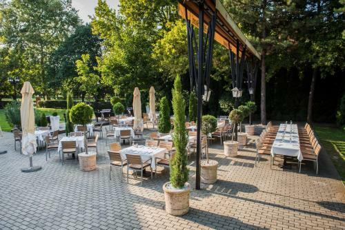 Garden Hotel Wellness �s Konferencia