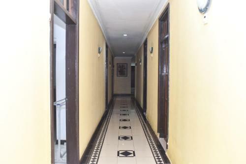 Reddoorz Plus @ Tirta Kencana Hotel