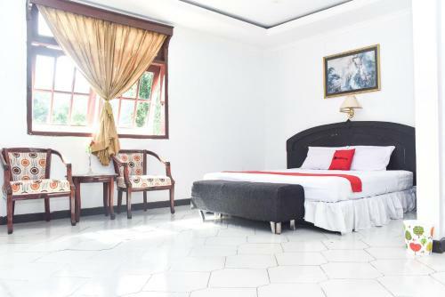 Reddoorz Plus @ Tirta Kencana Hotel