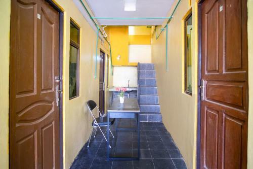 Hotel Oyo Life 3121 Zivana Kost