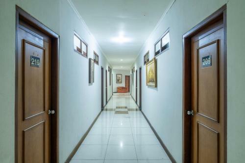 Oyo 2329 Hotel Nyland 3 Cijagra