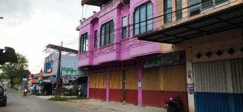 Hotel Oyo 90334 Gloria Homestay