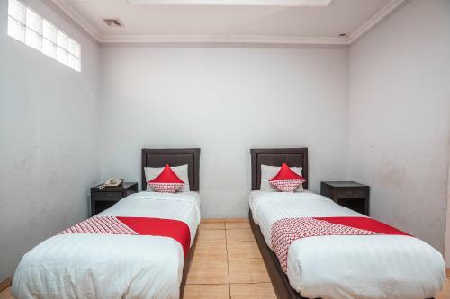 Oyo 686 Bunga Karang Hotel