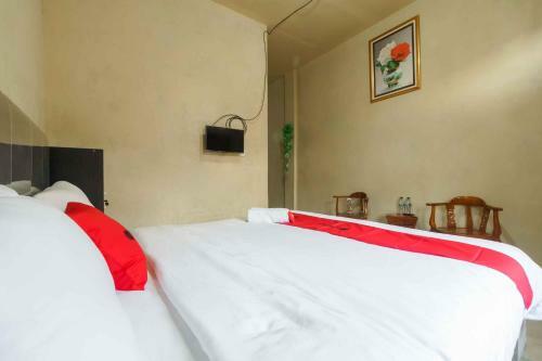 Hostal Reddoorz Near Bukit Kubu Berastagi