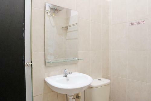 Oyo 2192 Hotel D'ostha Residence Syariah