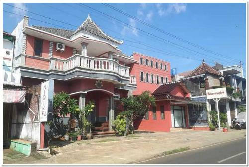 Hotel Niqira Homestay Troso