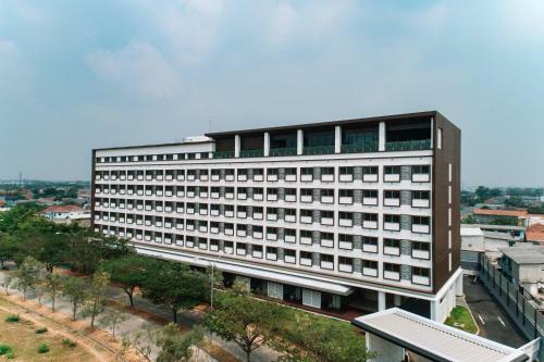 Hotel Isoras Cikarang