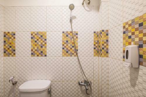 Hotel Oyo 2947 Cluster Harris Home Stay & Kos