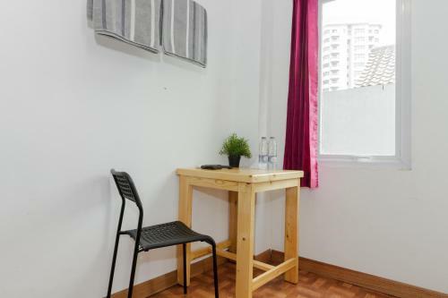 Hostal Reddoorz @ Taman Bendungan Asahan