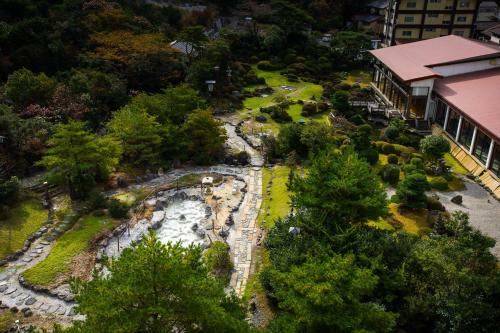 Unzen Miyazaki Ryokan