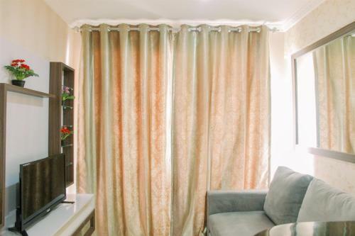 Comfortable 2br Apartment At Sentra Timur Residence By Travelio