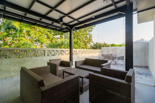 Hotel Reddoorz Plus Near Senayan City