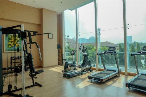 Monas View Studio Apartment At Capitol Suites By Travelio