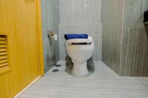 Monas View Studio Apartment At Capitol Suites By Travelio