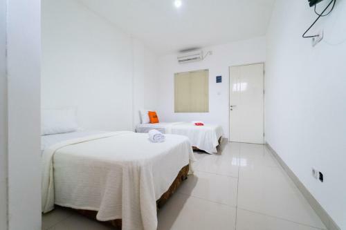 Hostal Koolkost Near Ragunan Zoo - Minimum Stay 6 Days