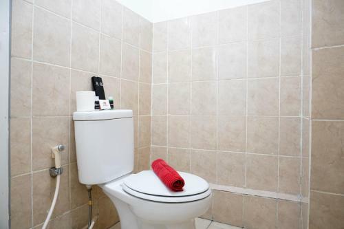 Blue Studio Apartment At Green Bay Pluit By Travelio