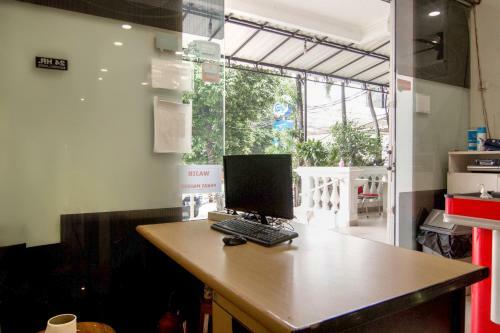 Hotel Oyo 3733 Guntur 40 Residence