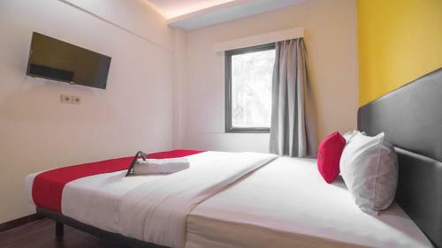 Hotel Reddoorz Near Itc Mangga Dua