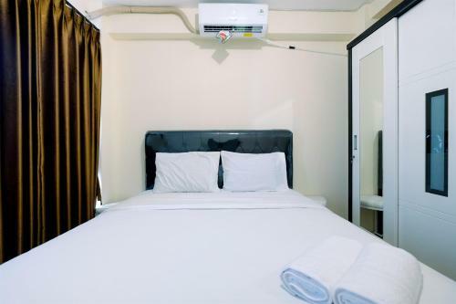 Comfy Studio Room At Tifolia Apartment By Travelio