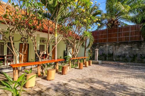 Hotel Oyo 1445 Jimbaran 12 Residence