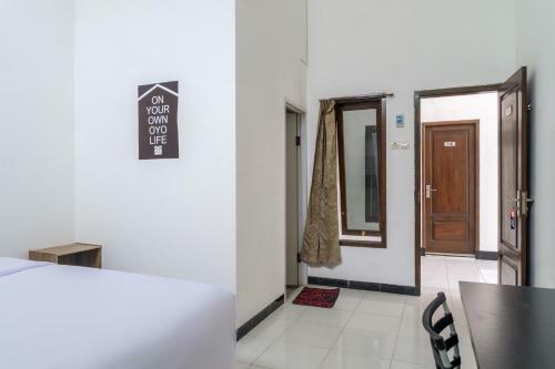 Hotel Oyo Life 2952 Elohim Kost