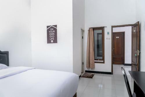 Hotel Oyo Life 2952 Elohim Kost